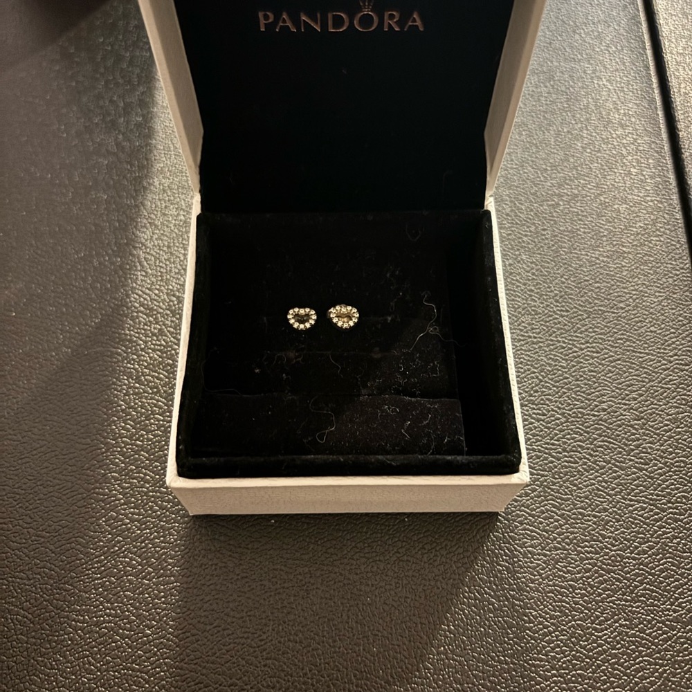 Pandora silver heart earring